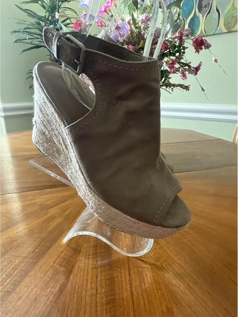 Universal Thread Alisha Wedge Sandals 10